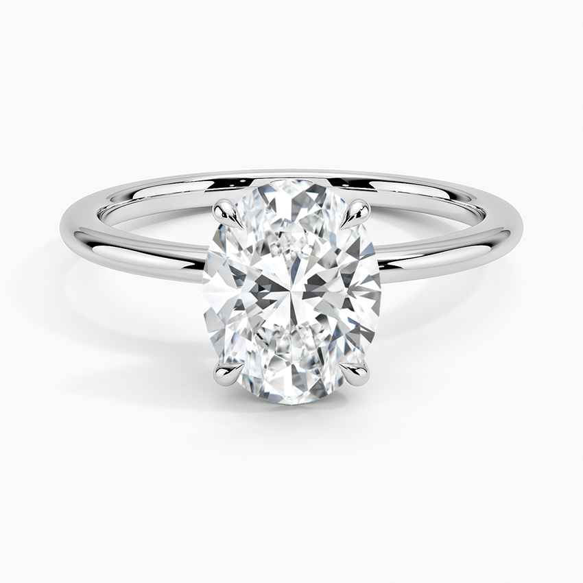 The Giana - Moissanite Ring