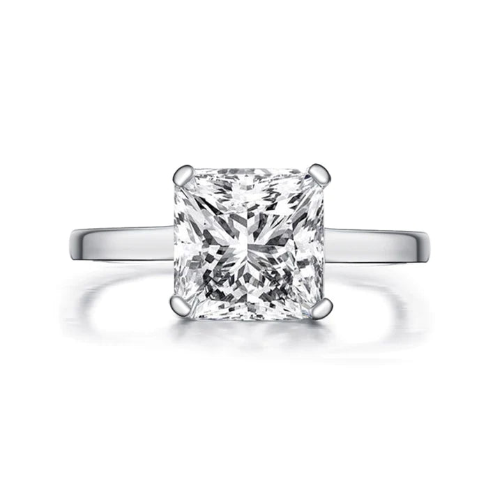 The Vincenza - Moissanite Ring